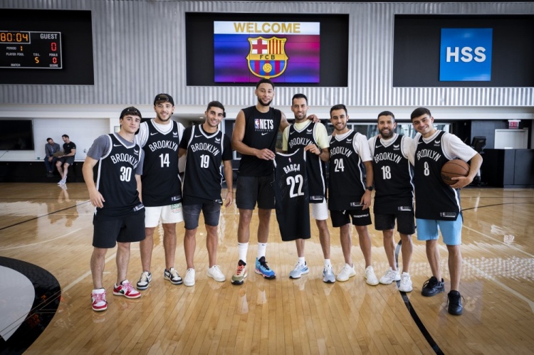 复出传射建功，内马尔率领桑托斯逃离降级区（内马尔复出一传一射，带领桑托斯脱离降级区）