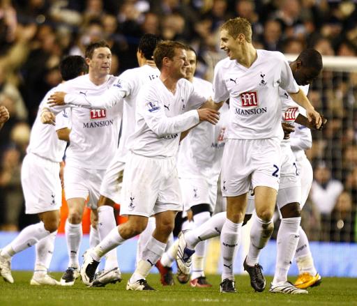 巴媒：罗比尼奥转换监区离开名人牢房，至少将服刑至2027年（巴媒：罗比尼奥已离开名人牢房转至普通监区，至少服刑至2027年）