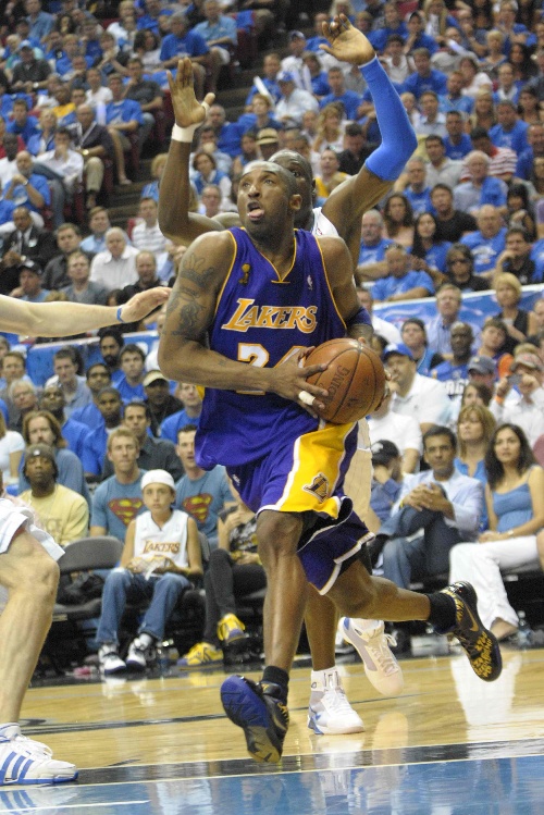 奇才场均失128.3分，今日89分赛季首次失分低于100分（奇才今日仅丢89分，本季首次将对手得分压到100以内（此前场均失128.3分））