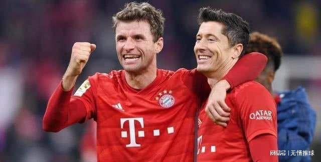 国足大换血！邵佳一破格提拔3大新星， 球迷：比归化球员强多了！（国足阵容洗牌！邵佳一火线起用三名新星，球迷称：实力全面压过归化球员）