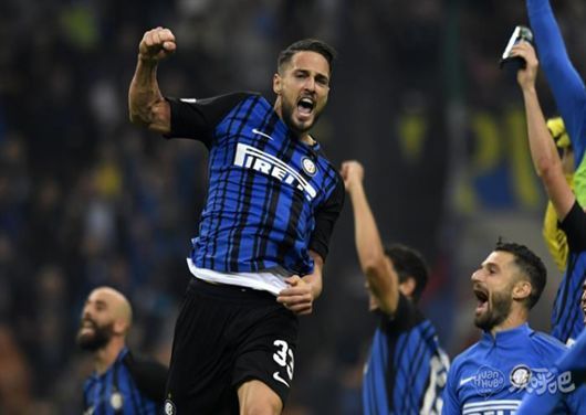 巴萨瞄准德国铁卫！弗里克亲信施洛特贝克或成新援（巴萨锁定德国中卫？弗里克爱将施洛特贝克有望加盟）