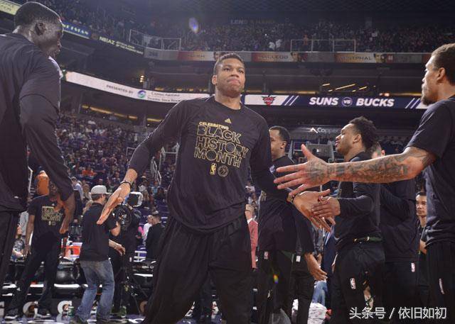 尤里奇：球迷们的嘘声是合理的；无法解释今天的崩盘（尤里奇：理解球迷嘘声，对今日崩盘无从解释）