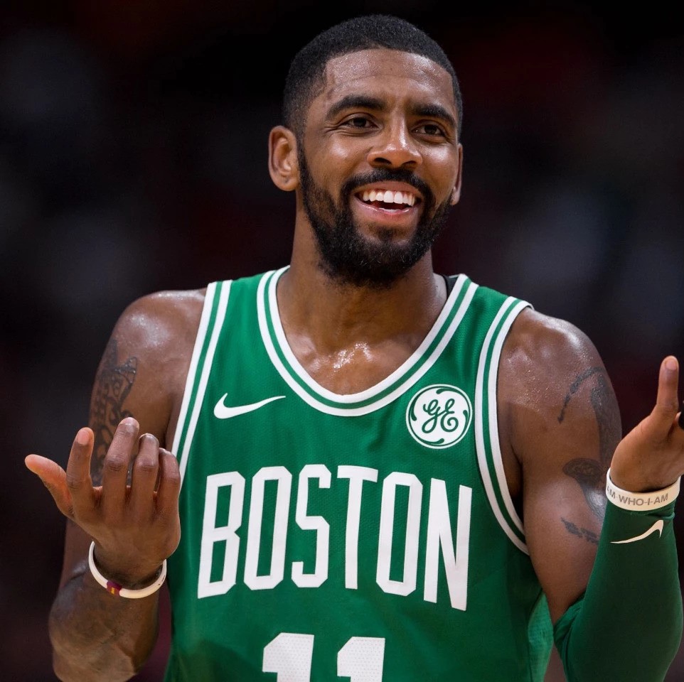 斯基拉：本菲卡正在关注科斯蒂奇，穆里尼奥对他十分赏识（斯基拉：本菲卡盯上科斯蒂奇，穆里尼奥青睐有加）