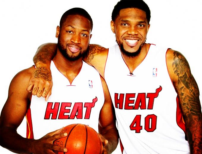 安东尼奥：拜合拉木一直在给球队带来帮助；我让球员远离外界评论（安东尼奥：拜合拉木持续为球队做贡献，我要求球员远离外界评论）